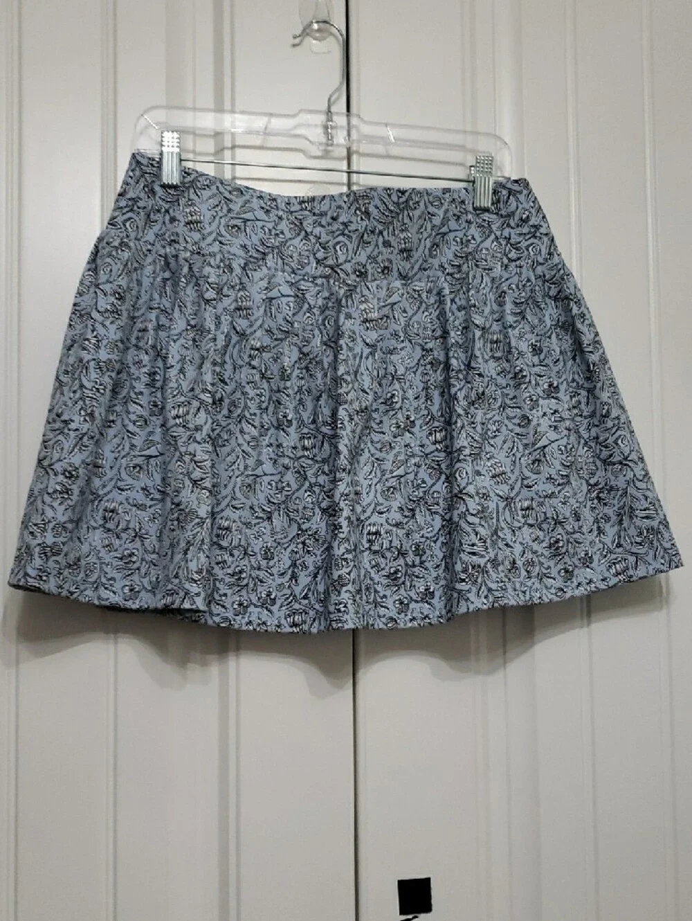 Laura Ashley Blue Floral A-Line Women's Skirt Size Large - Picture 7 of 8